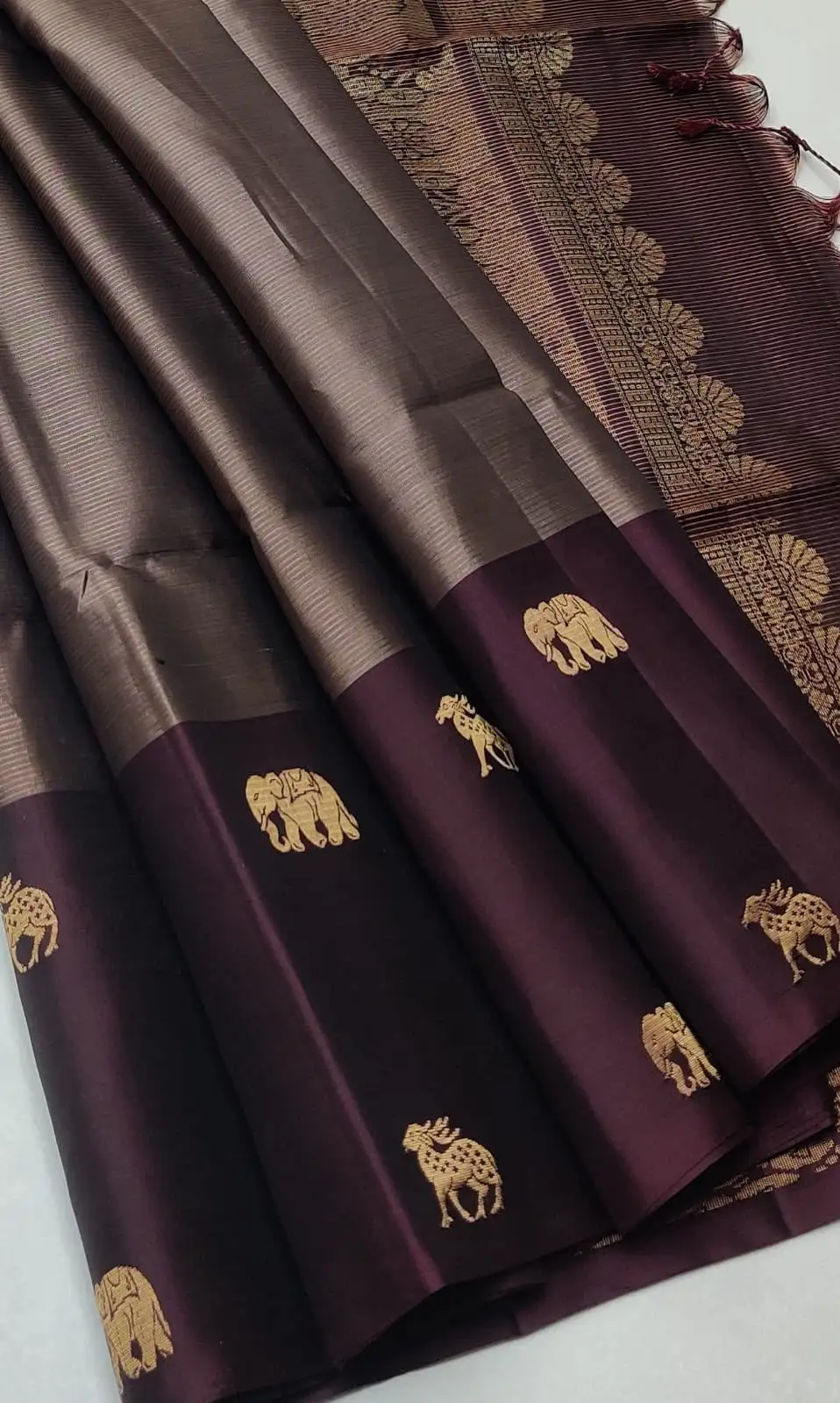 Gaja Mriga Zari Butta Pure Kanchipuram Handloom Soft Silk Saree